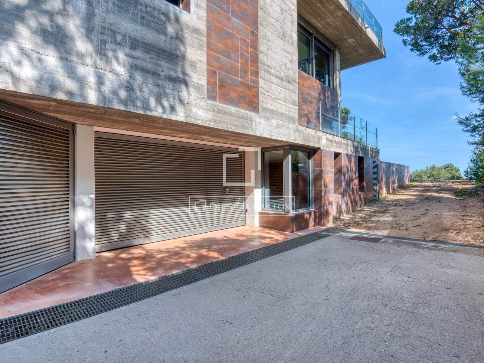 7 slaapkamer Villa te koop in Calonge i Sant Antoni met zwembad garage - € 15.900.000 (Ref: 9909717)