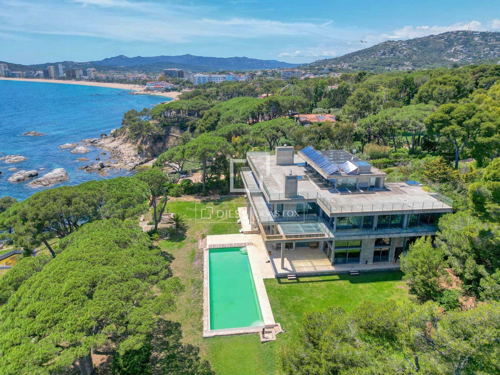 7 slaapkamer Villa te koop in Calonge i Sant Antoni met zwembad garage - € 15.900.000 (Ref: 9909717)