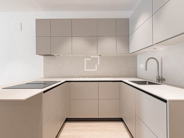 2 Zimmer Apartment zu verkaufen in Barcelona Stadt - 550.000 € (Ref: 9911520)