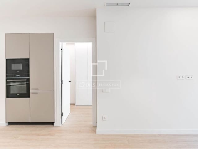 2 Zimmer Apartment zu verkaufen in Barcelona Stadt - 550.000 € (Ref: 9911520)