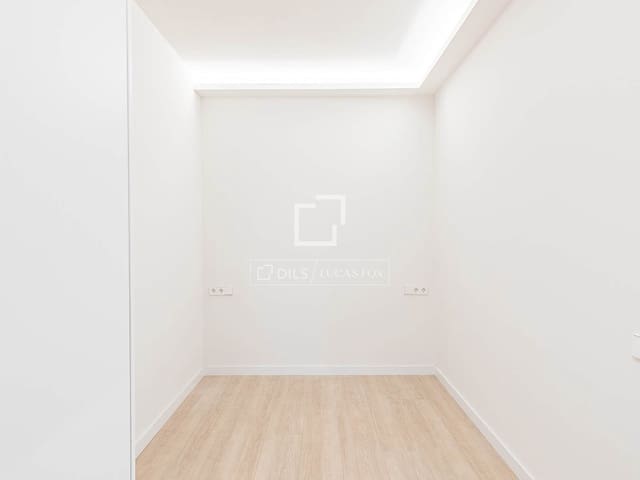 2 Zimmer Apartment zu verkaufen in Barcelona Stadt - 550.000 € (Ref: 9911520)