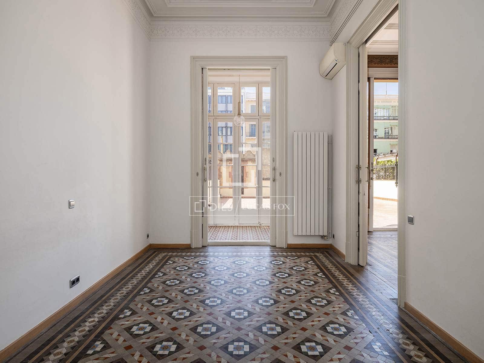 3 soverom Leilighet til leie i Barcelona by - € 3 750 (Ref: 9911678)