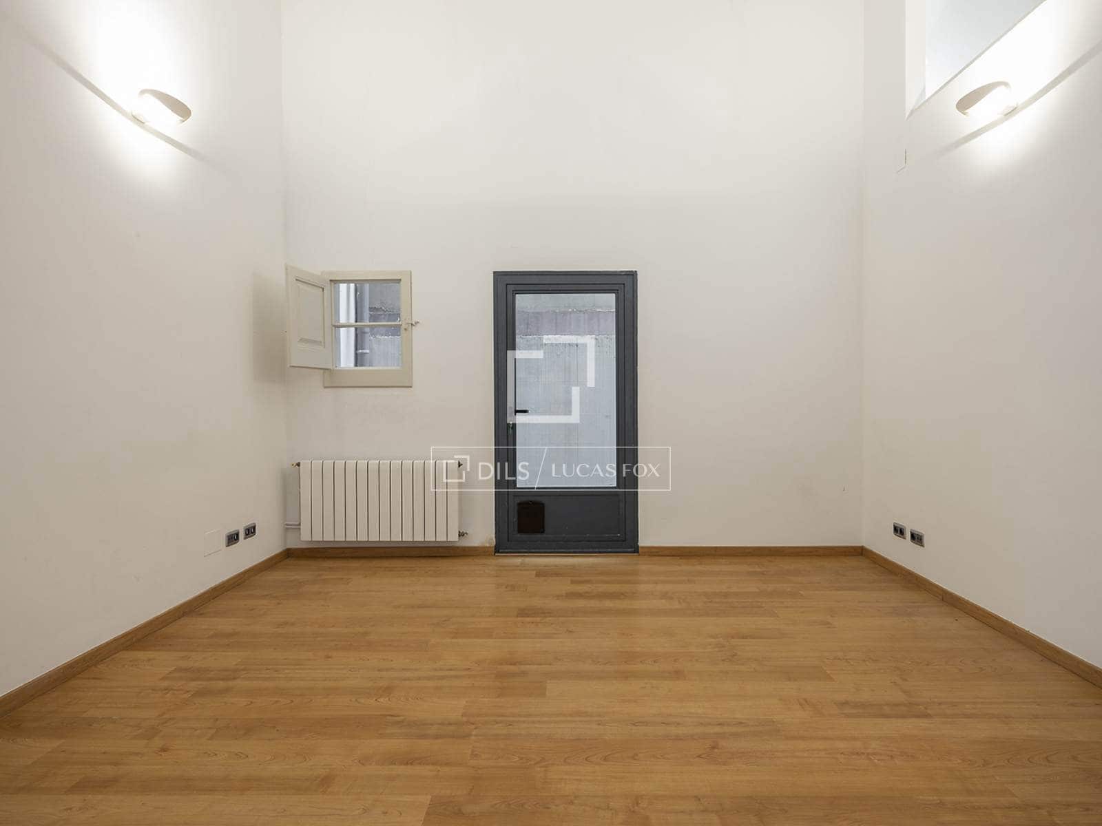 3 soverom Leilighet til leie i Barcelona by - € 3 750 (Ref: 9911678)
