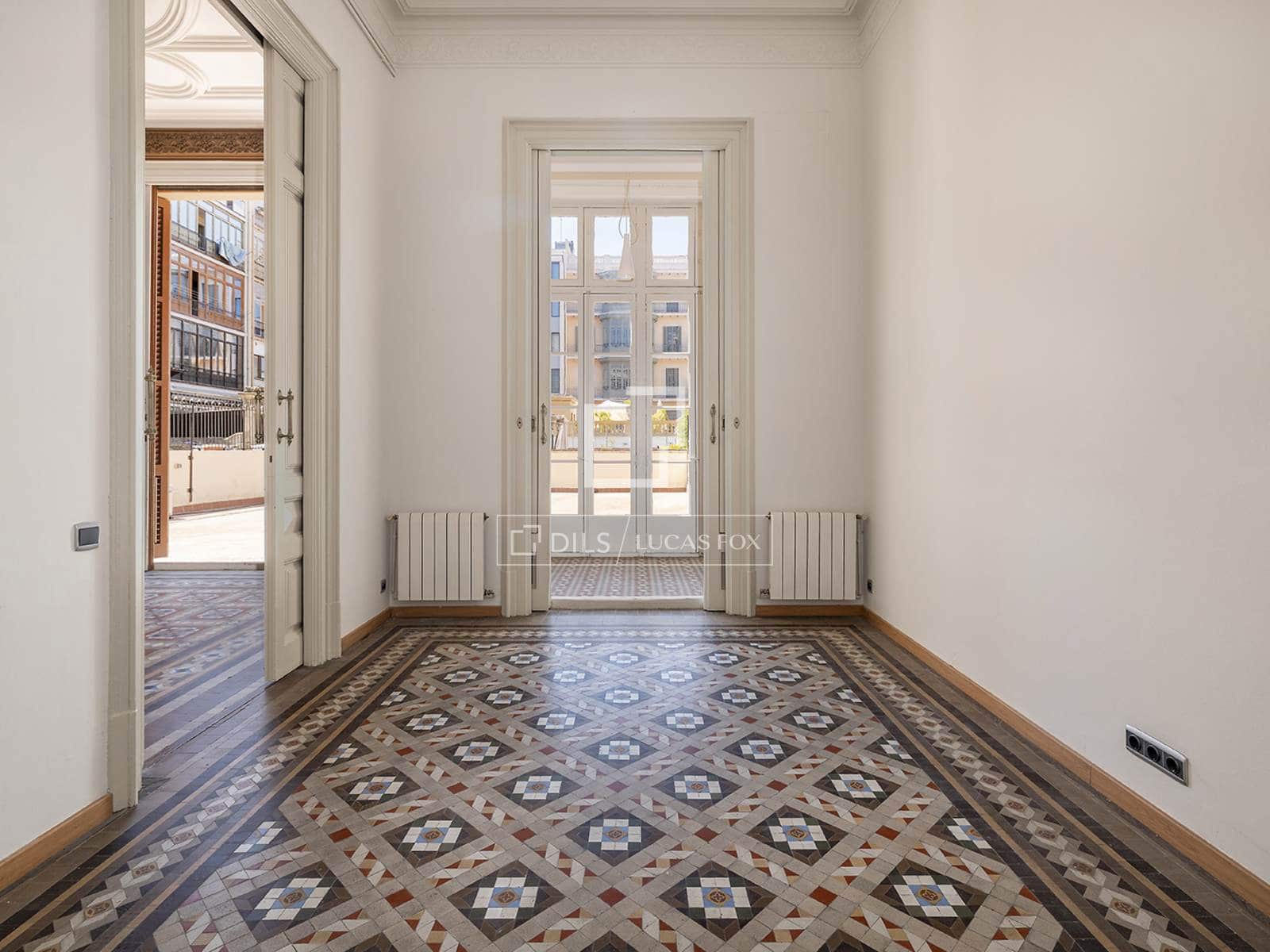 3 soverom Leilighet til leie i Barcelona by - € 3 750 (Ref: 9911678)