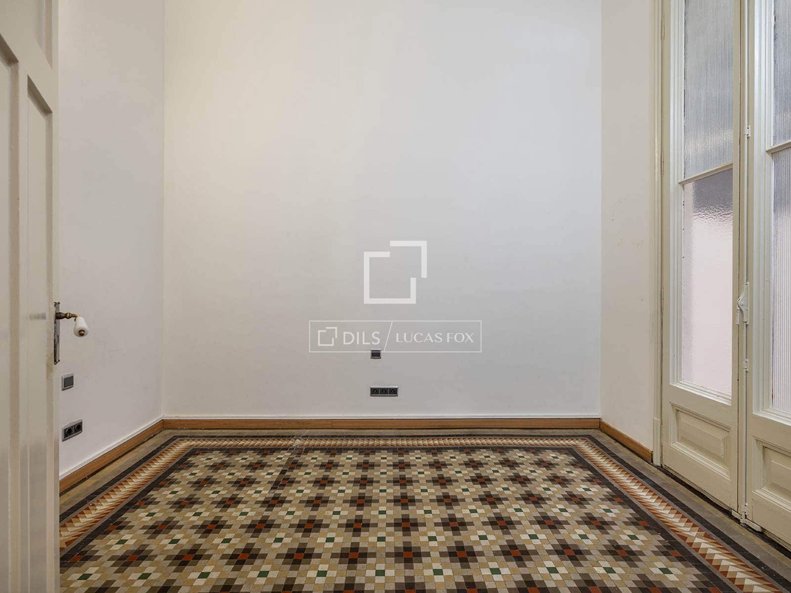3 soverom Leilighet til leie i Barcelona by - € 3 750 (Ref: 9911678)