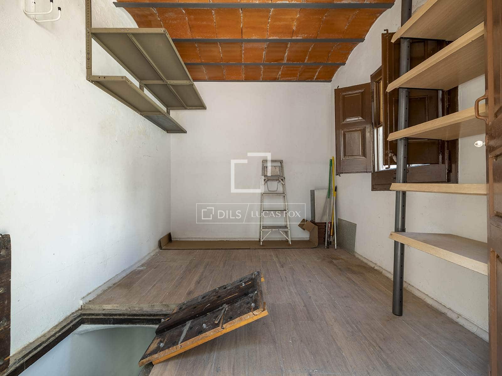 3 soverom Leilighet til leie i Barcelona by - € 3 750 (Ref: 9911678)