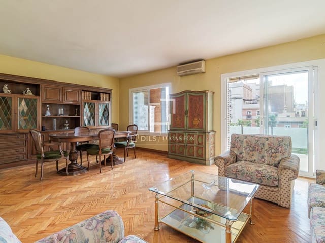 4 makuuhuone Huoneisto myytävänä paikassa Barcelona kaupunki mukana 
autotalli - 890 000 € (Ref: 9911679)