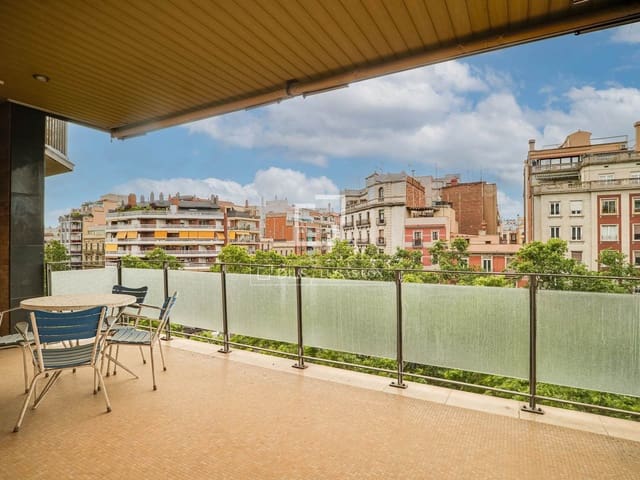 4 makuuhuone Huoneisto myytävänä paikassa Barcelona kaupunki mukana 
autotalli - 890 000 € (Ref: 9911679)