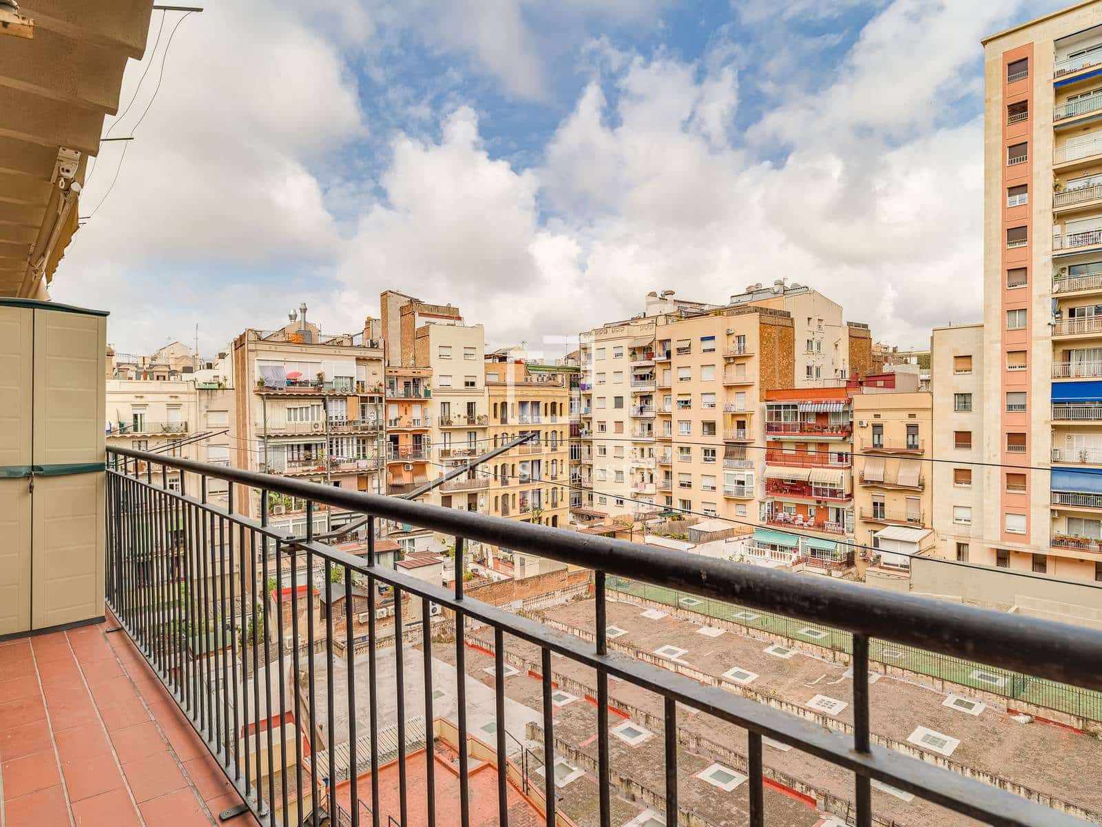4 makuuhuone Huoneisto myytävänä paikassa Barcelona kaupunki mukana 
autotalli - 890 000 € (Ref: 9911679)