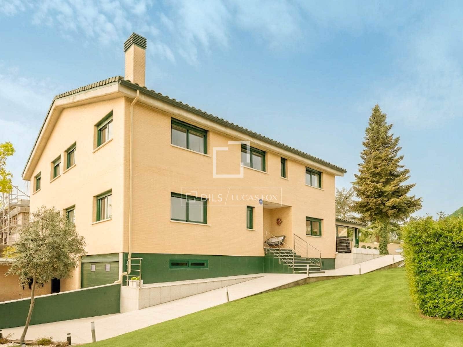 4 soveværelse Villa til leje i Soto de Vinuelas med swimmingpool garage - € 4.950 (Ref: 9911817)