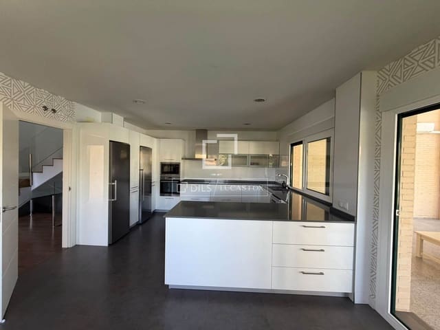 4 soverom Villa til leie i Soto de Viñuelas, Tres Cantos med svømmebasseng garasje - € 4 700 (Ref: 9911817)