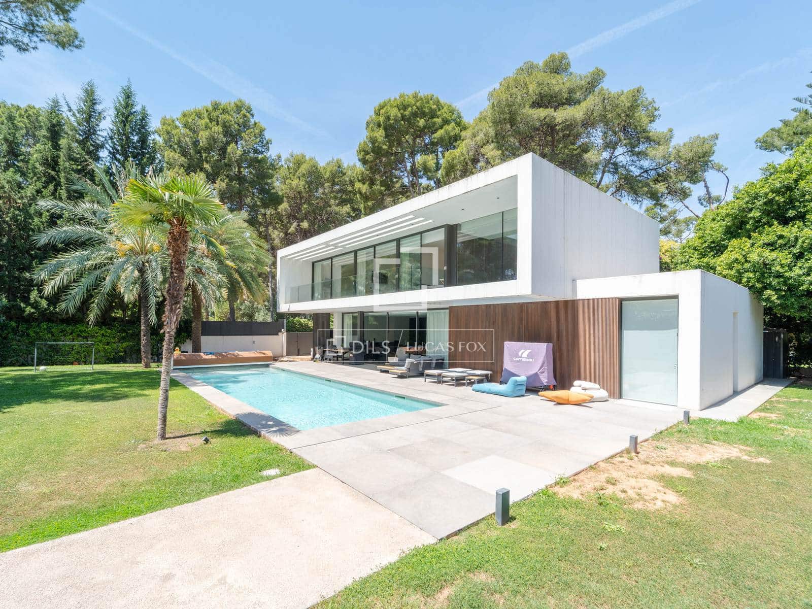 5 Zimmer Villa zu verkaufen in Campolivar mit Pool Garage - 2.900.000 € (Ref: 9911818)