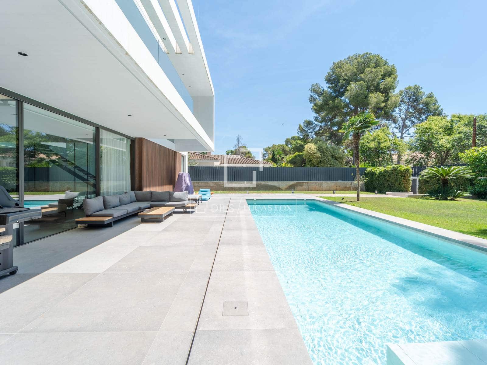 5 Zimmer Villa zu verkaufen in Campolivar mit Pool Garage - 2.900.000 € (Ref: 9911818)