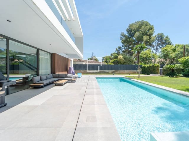5 Zimmer Villa zu verkaufen in Campolivar, Godella mit Pool Garage - 2.900.000 € (Ref: 9911818)