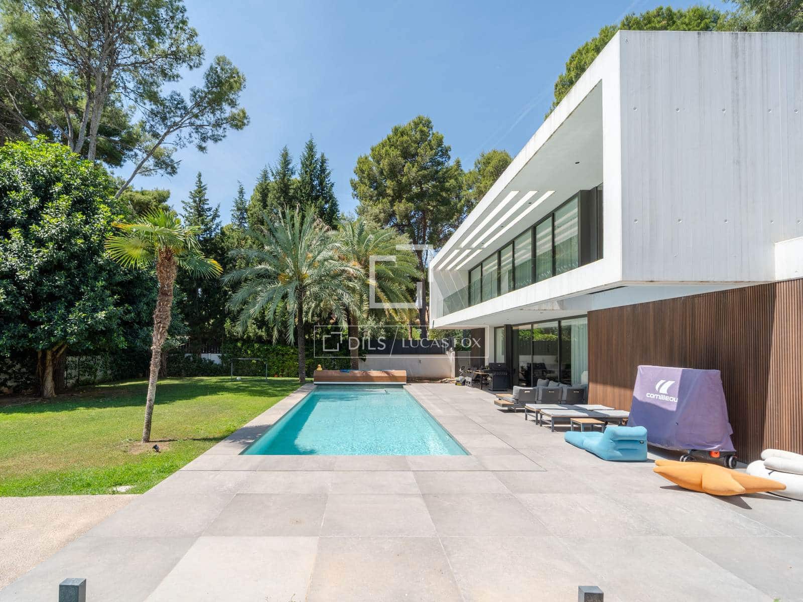 5 Zimmer Villa zu verkaufen in Campolivar mit Pool Garage - 2.900.000 € (Ref: 9911818)