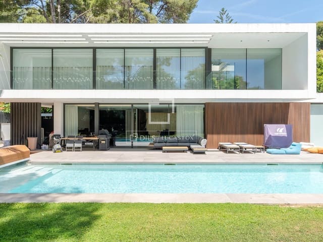 5 Zimmer Villa zu verkaufen in Campolivar, Godella mit Pool Garage - 2.900.000 € (Ref: 9911818)
