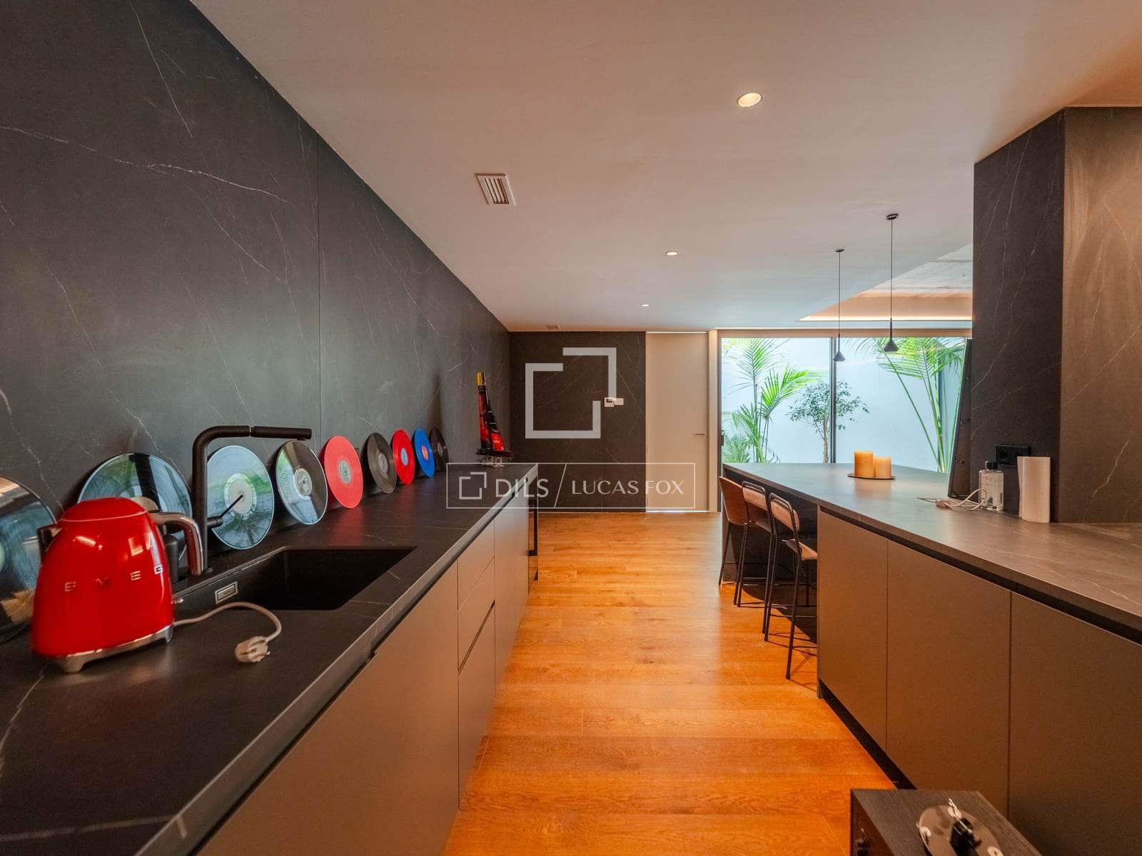 5 Zimmer Villa zu verkaufen in Campolivar mit Pool Garage - 2.900.000 € (Ref: 9911818)