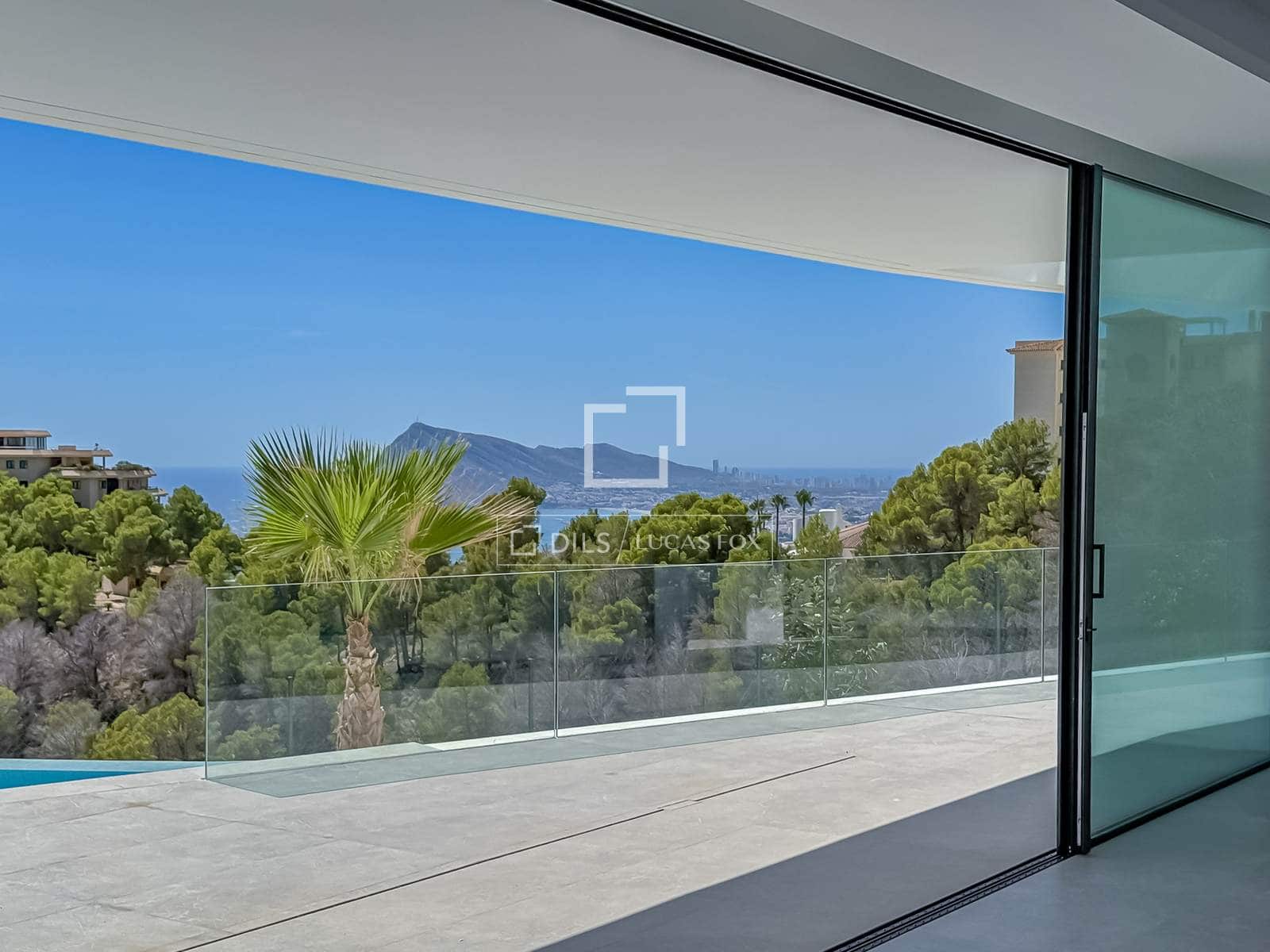 4 quarto Moradia para venda em Altea com piscina garagem - 2 370 000 € (Ref: 9911819)
