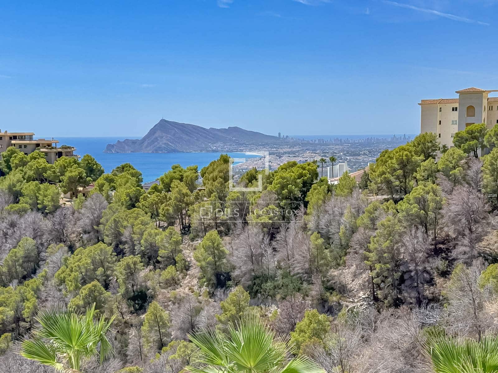 4 quarto Moradia para venda em Altea com piscina garagem - 2 370 000 € (Ref: 9911819)