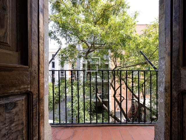 1 Zimmer Apartment zu verkaufen in Barcelona Stadt - 395.000 € (Ref: 9911820)
