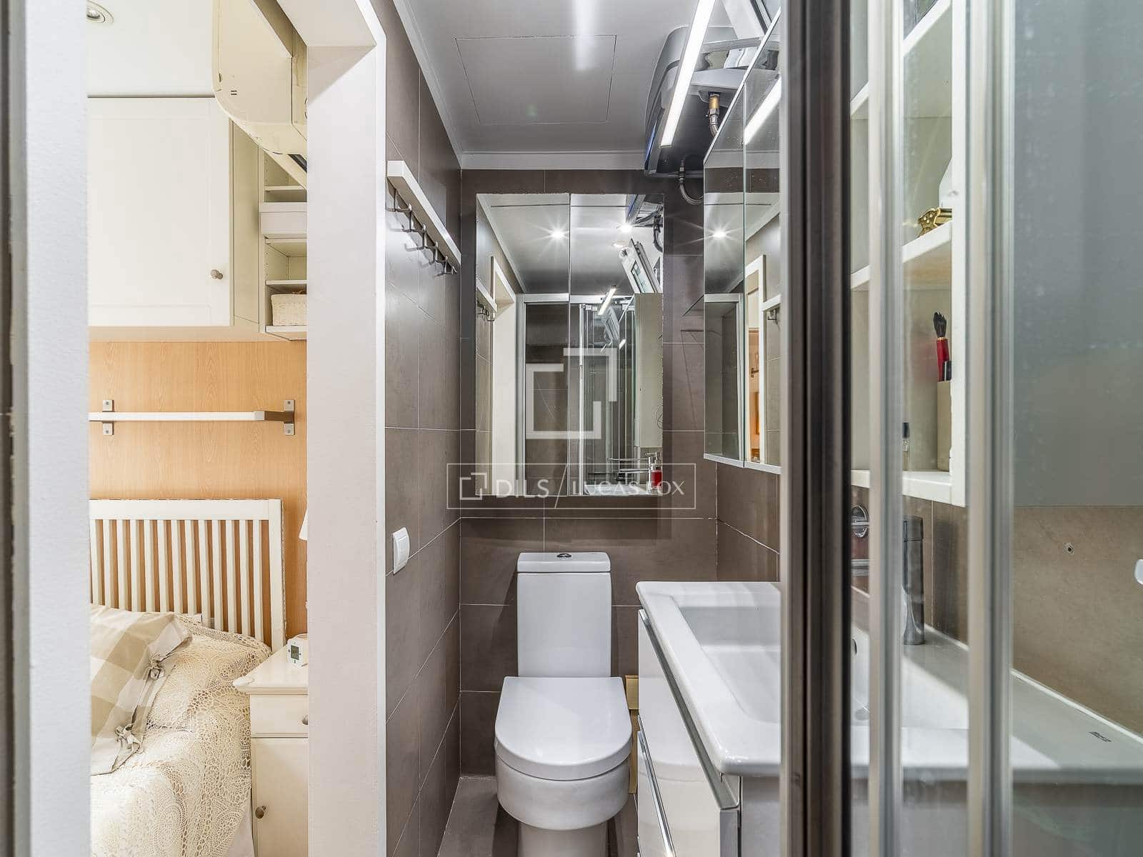 1 quarto Penthouse para venda em Barcelona cidade - 495 000 € (Ref: 9911934)