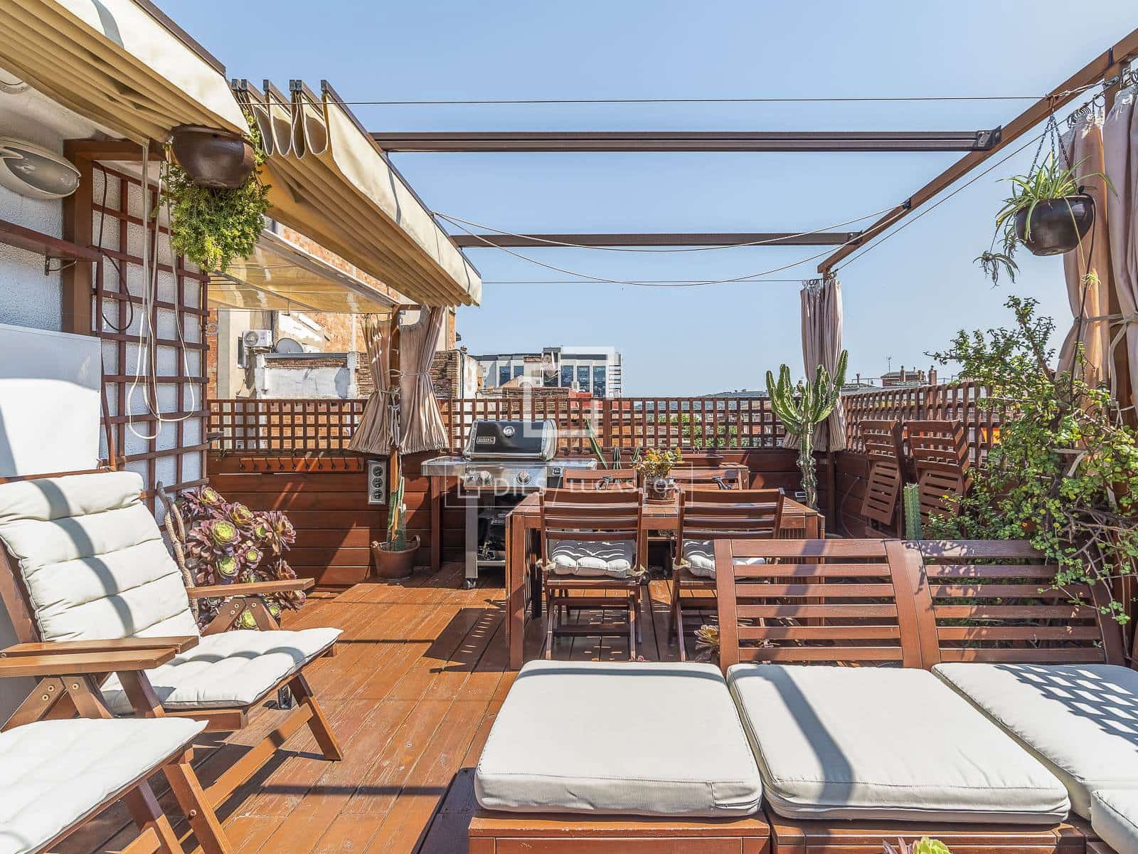 1 quarto Penthouse para venda em Barcelona cidade - 495 000 € (Ref: 9911934)