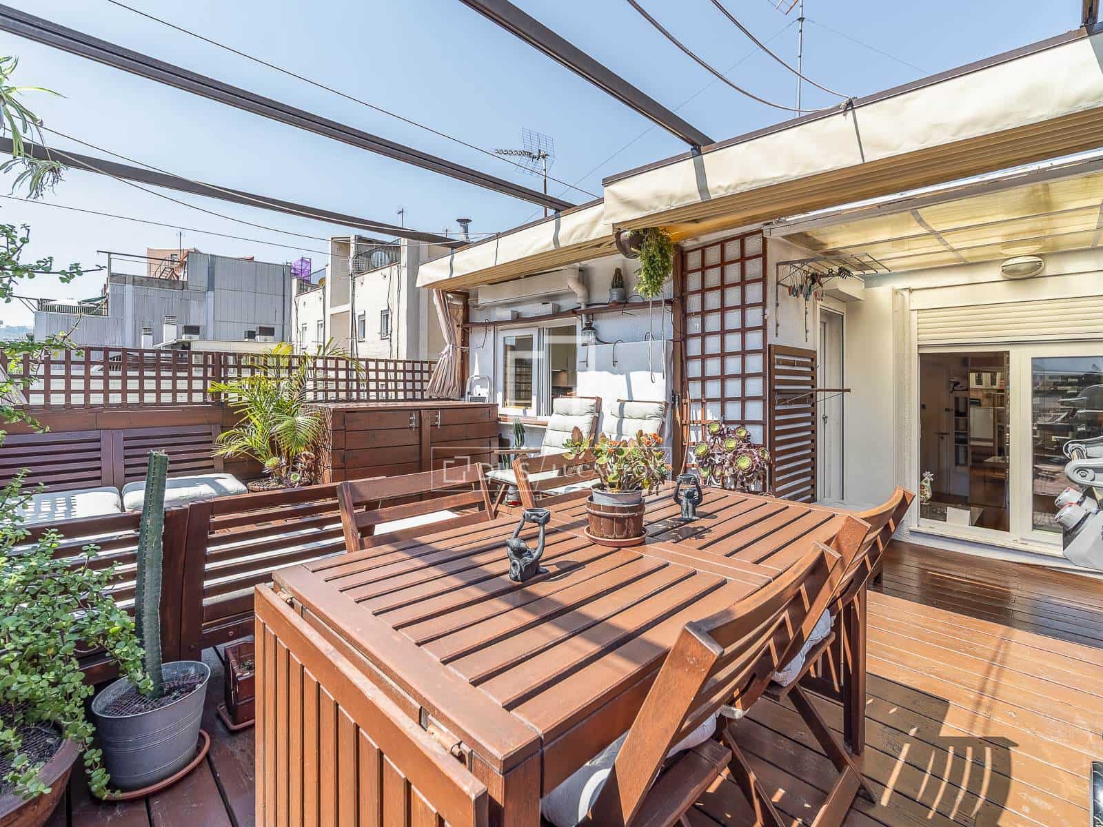 1 quarto Penthouse para venda em Barcelona cidade - 495 000 € (Ref: 9911934)