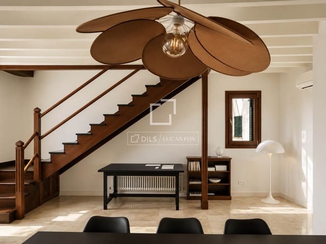 3 bedroom Villa for sale in Palma de Mallorca - € 1,985,000 (Ref: 9911935)