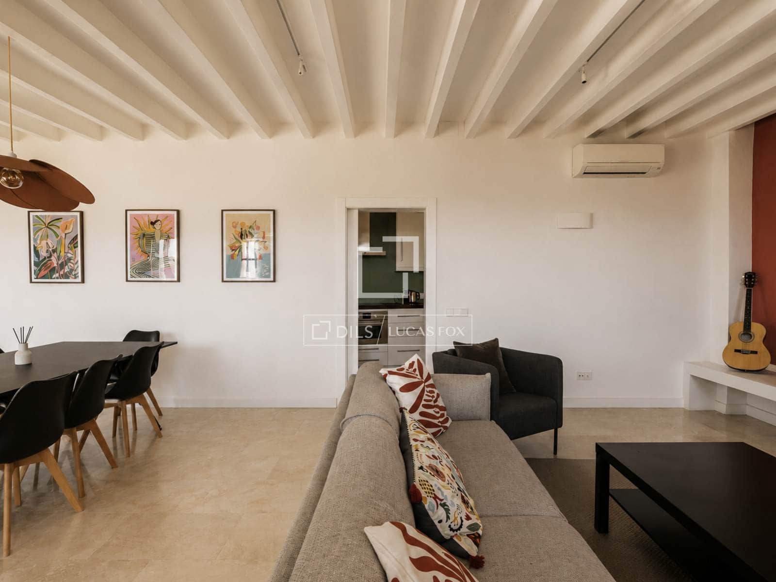 3 bedroom Villa for sale in Palma de Mallorca - € 1,985,000 (Ref: 9911935)