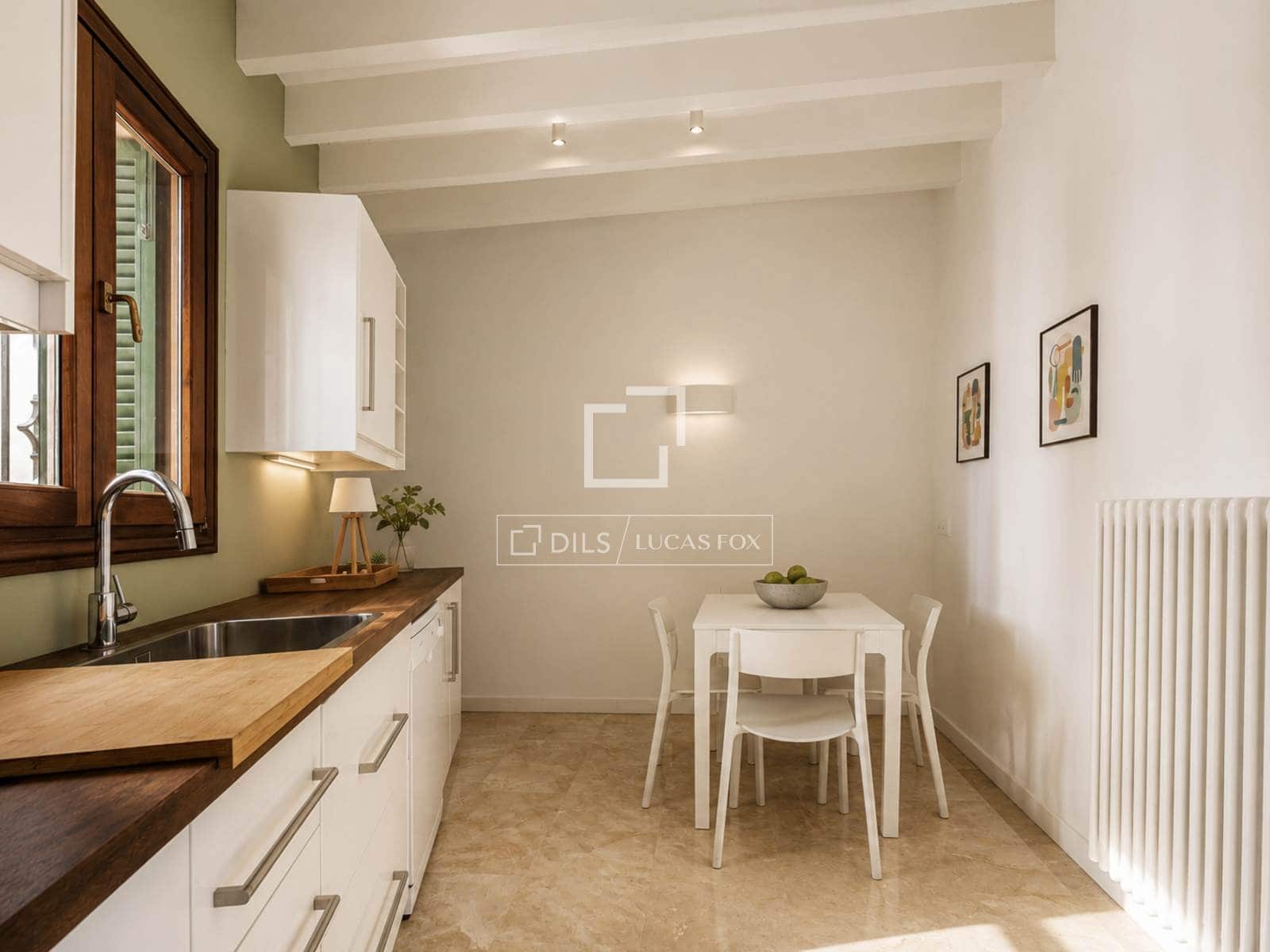3 bedroom Villa for sale in Palma de Mallorca - € 1,985,000 (Ref: 9911935)