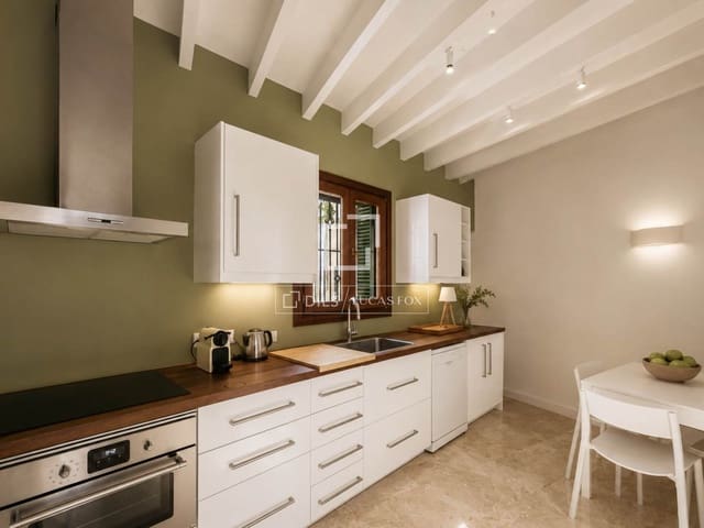3 bedroom Villa for sale in Palma de Mallorca - € 1,985,000 (Ref: 9911935)