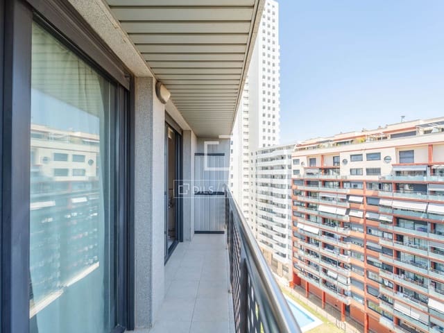 3 soveværelse Lejlighed til leje i Valencia by med garage - € 2.800 (Ref: 9912226)