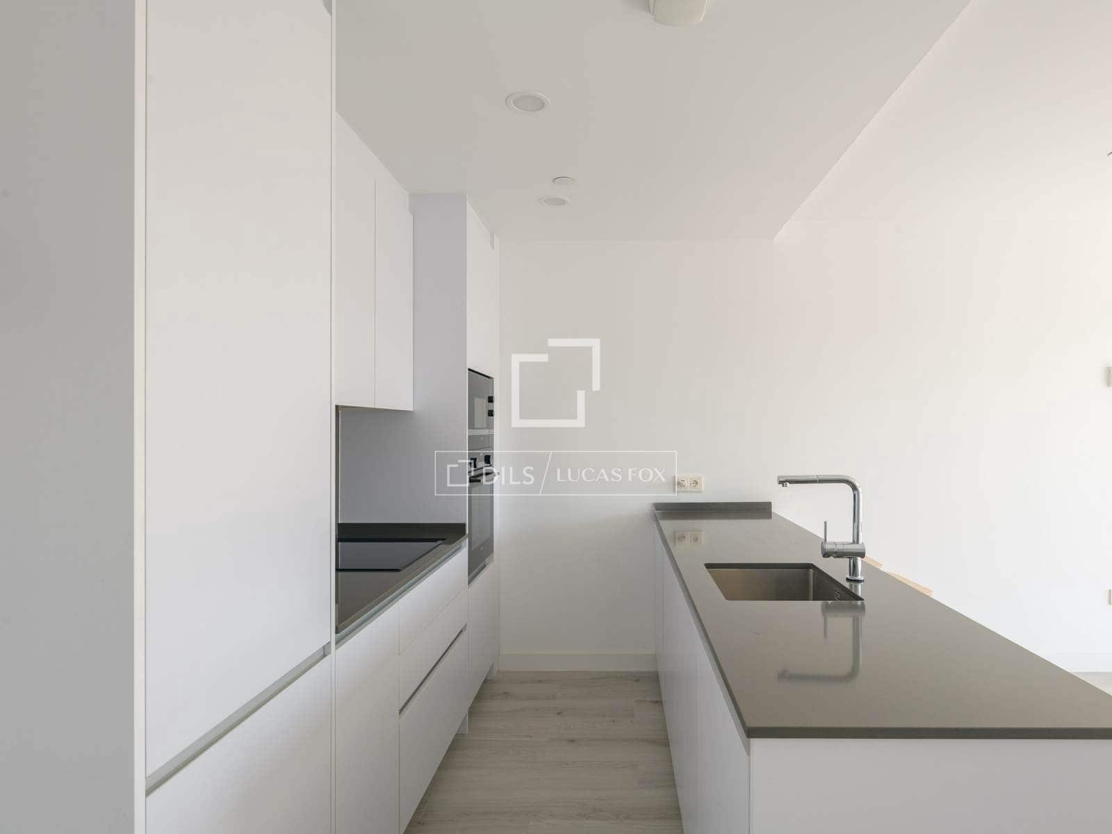2 soveværelse Lejlighed til salg i Malaga by med swimmingpool garage - € 495.000 (Ref: 9913693)