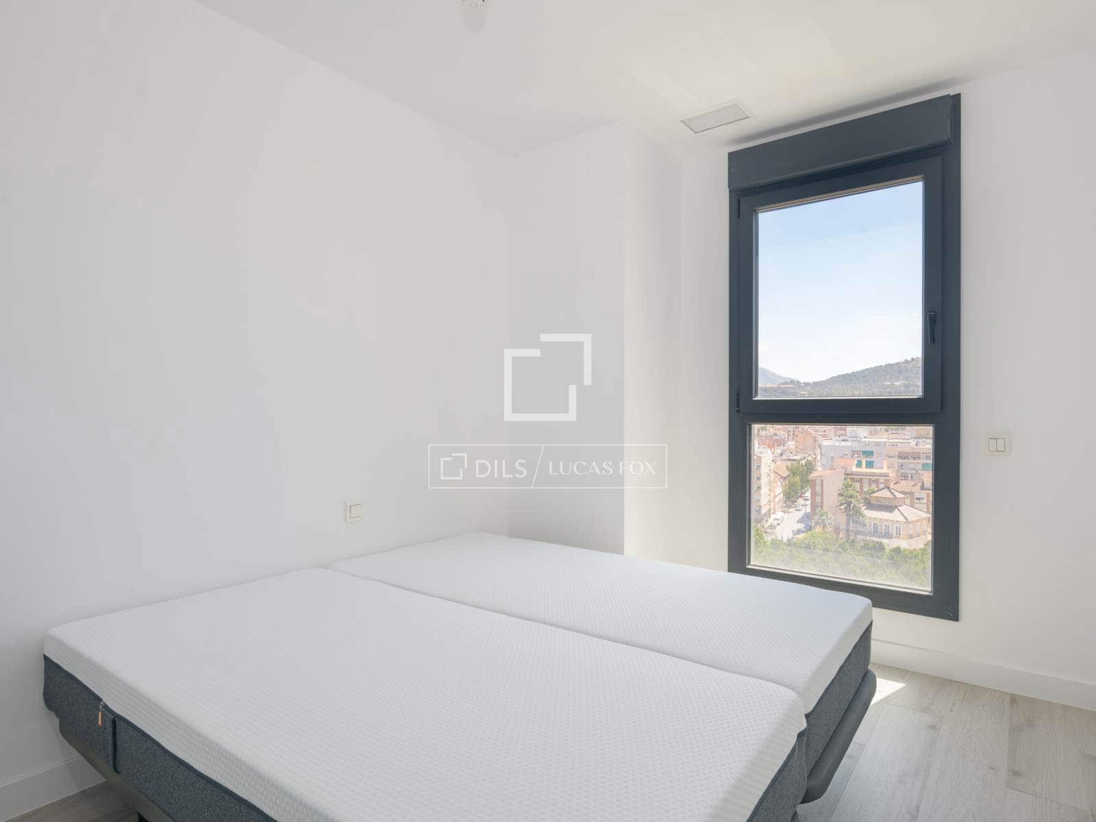 2 soveværelse Lejlighed til salg i Malaga by med swimmingpool garage - € 495.000 (Ref: 9913693)