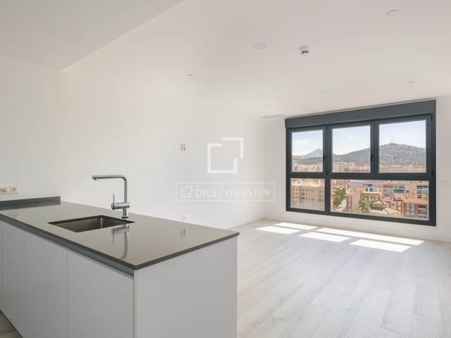 2 soveværelse Lejlighed til salg i Málaga by med swimmingpool garage - € 495.000 (Ref: 9913693)