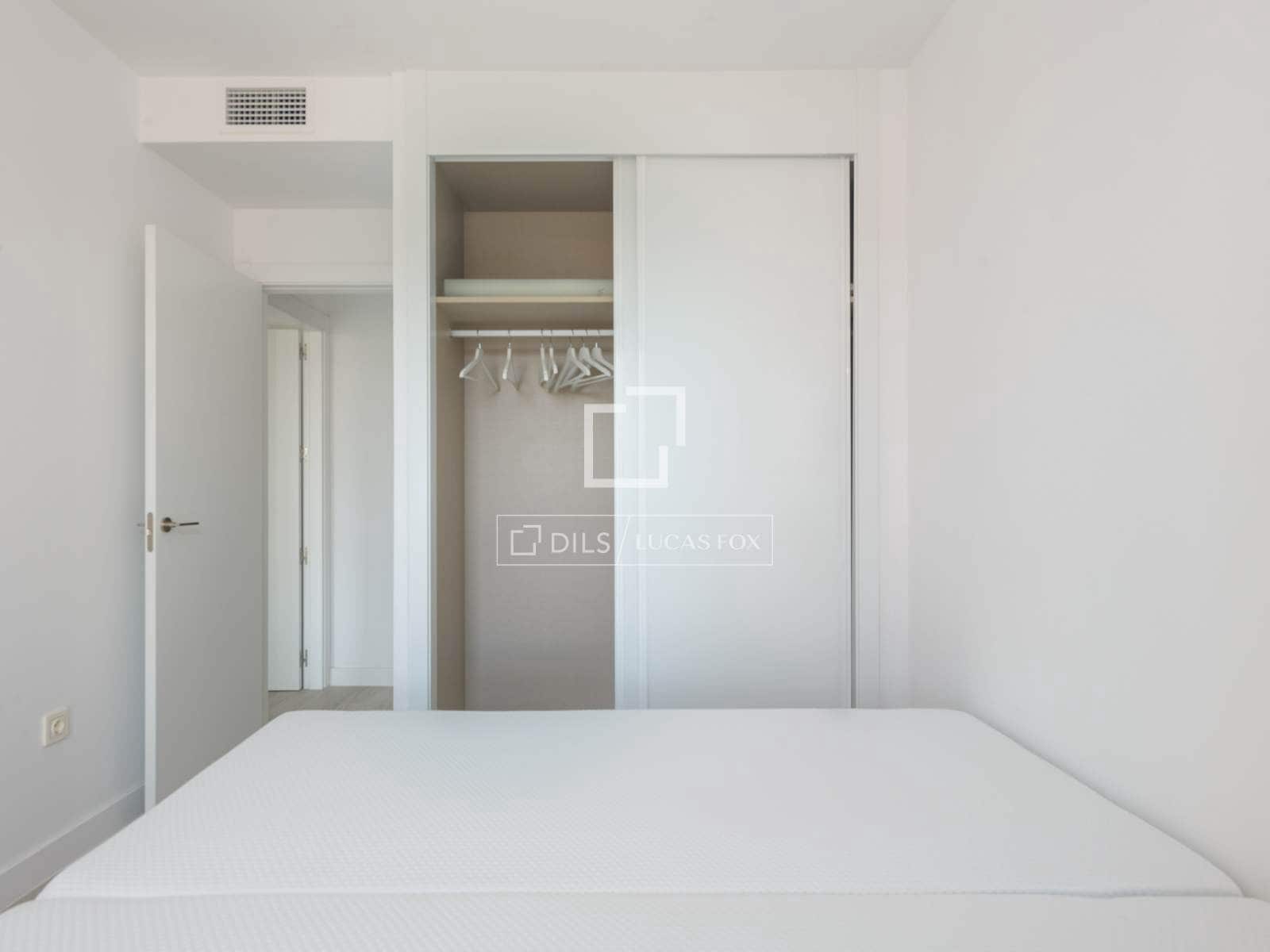 2 soveværelse Lejlighed til salg i Malaga by med swimmingpool garage - € 495.000 (Ref: 9913693)