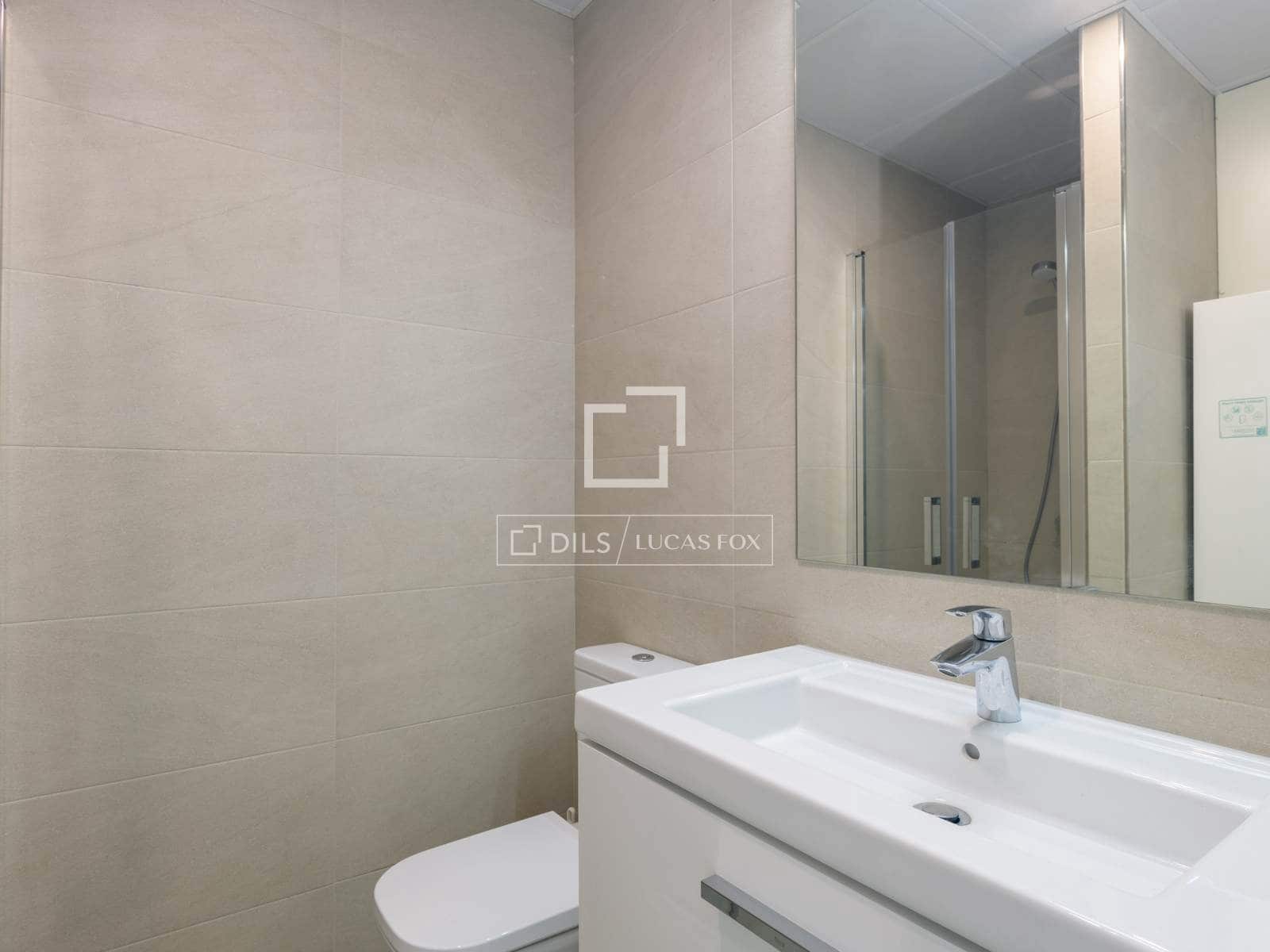 2 soveværelse Lejlighed til salg i Malaga by med swimmingpool garage - € 495.000 (Ref: 9913693)