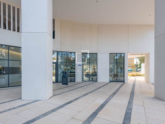 2 soveværelse Lejlighed til salg i Málaga by med swimmingpool garage - € 495.000 (Ref: 9913693)
