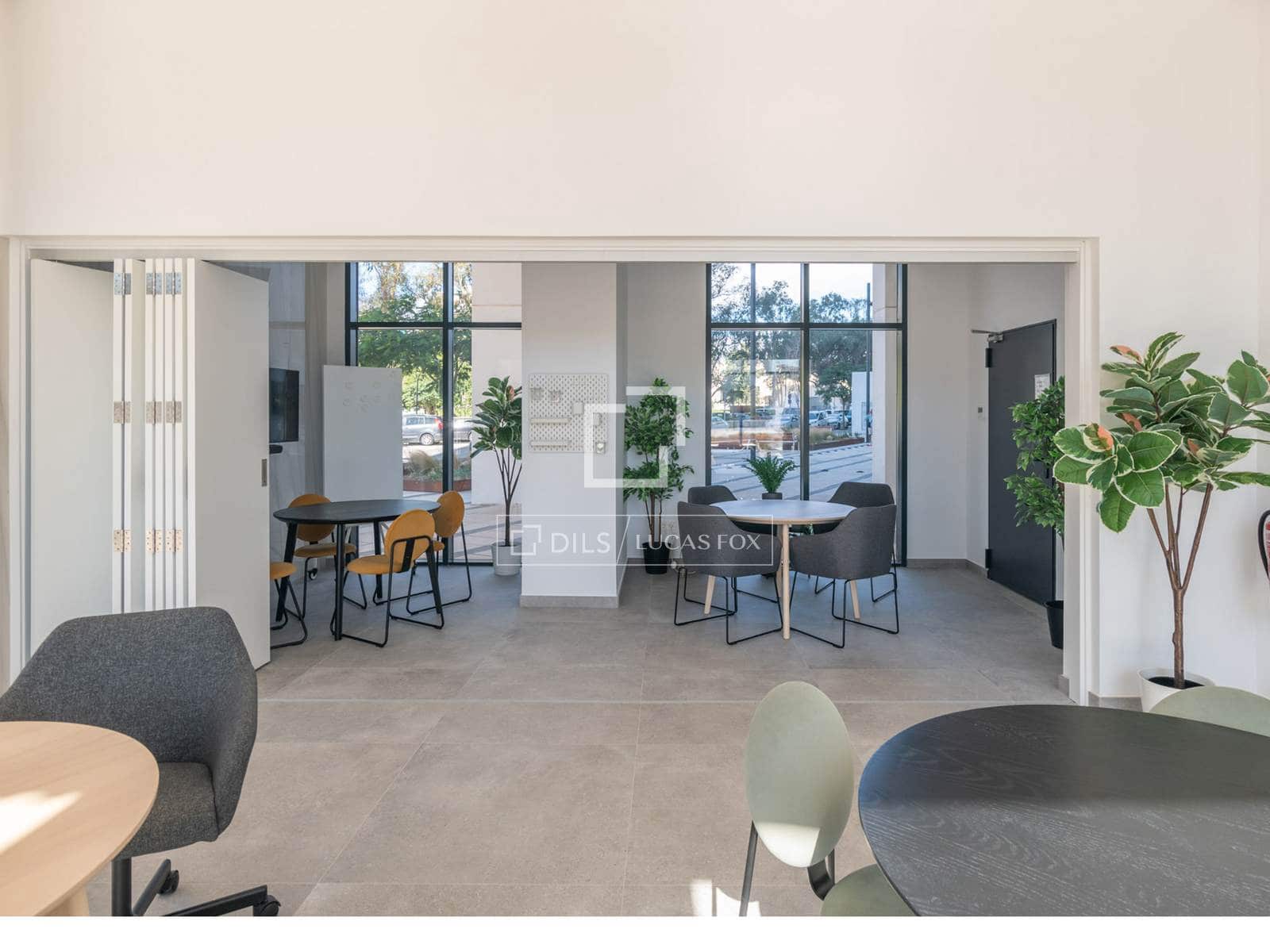 2 soveværelse Lejlighed til salg i Malaga by med swimmingpool garage - € 495.000 (Ref: 9913693)