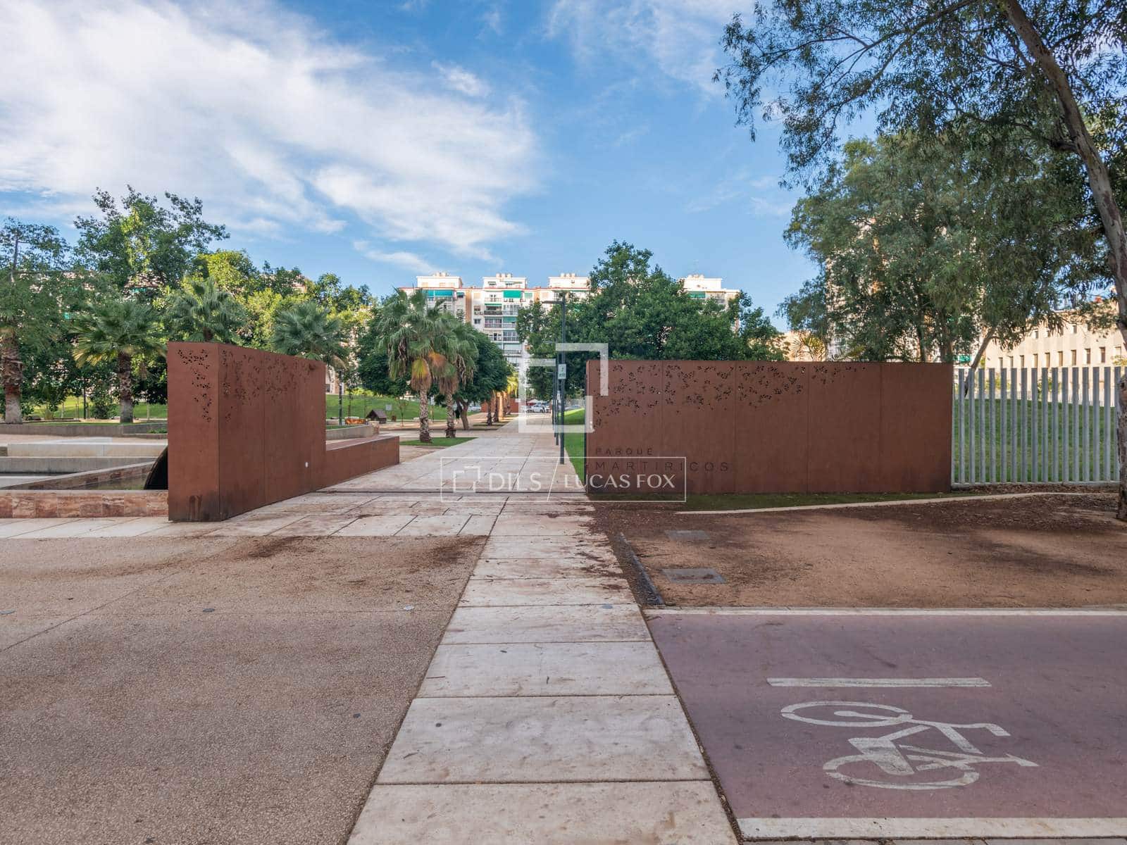 2 soveværelse Lejlighed til salg i Malaga by med swimmingpool garage - € 495.000 (Ref: 9913693)