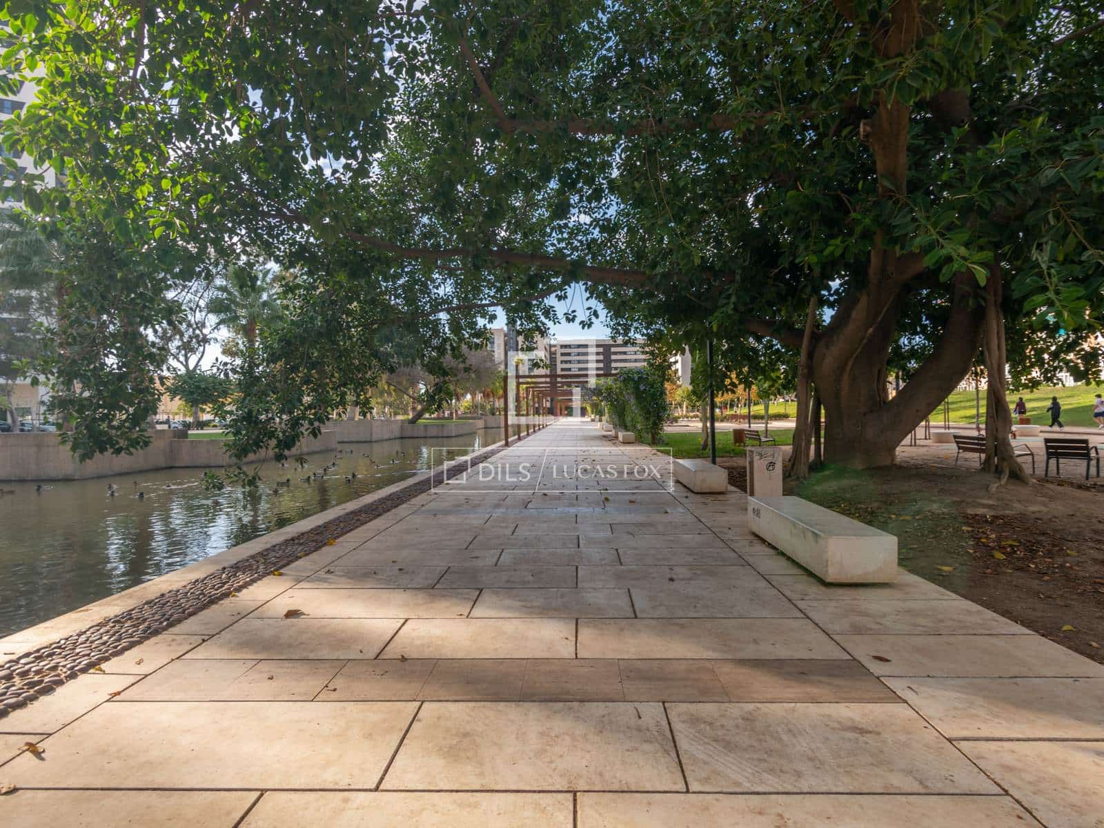 2 soveværelse Lejlighed til salg i Malaga by med swimmingpool garage - € 495.000 (Ref: 9913693)