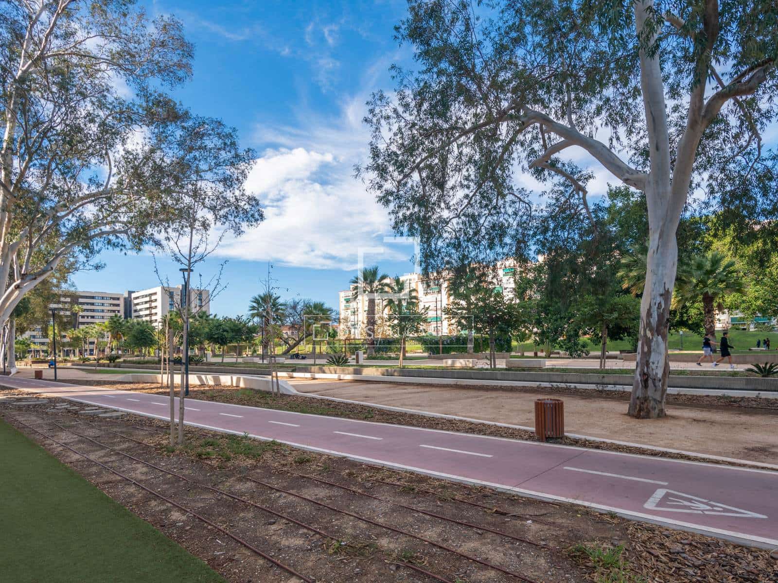 2 soveværelse Lejlighed til salg i Malaga by med swimmingpool garage - € 495.000 (Ref: 9913693)