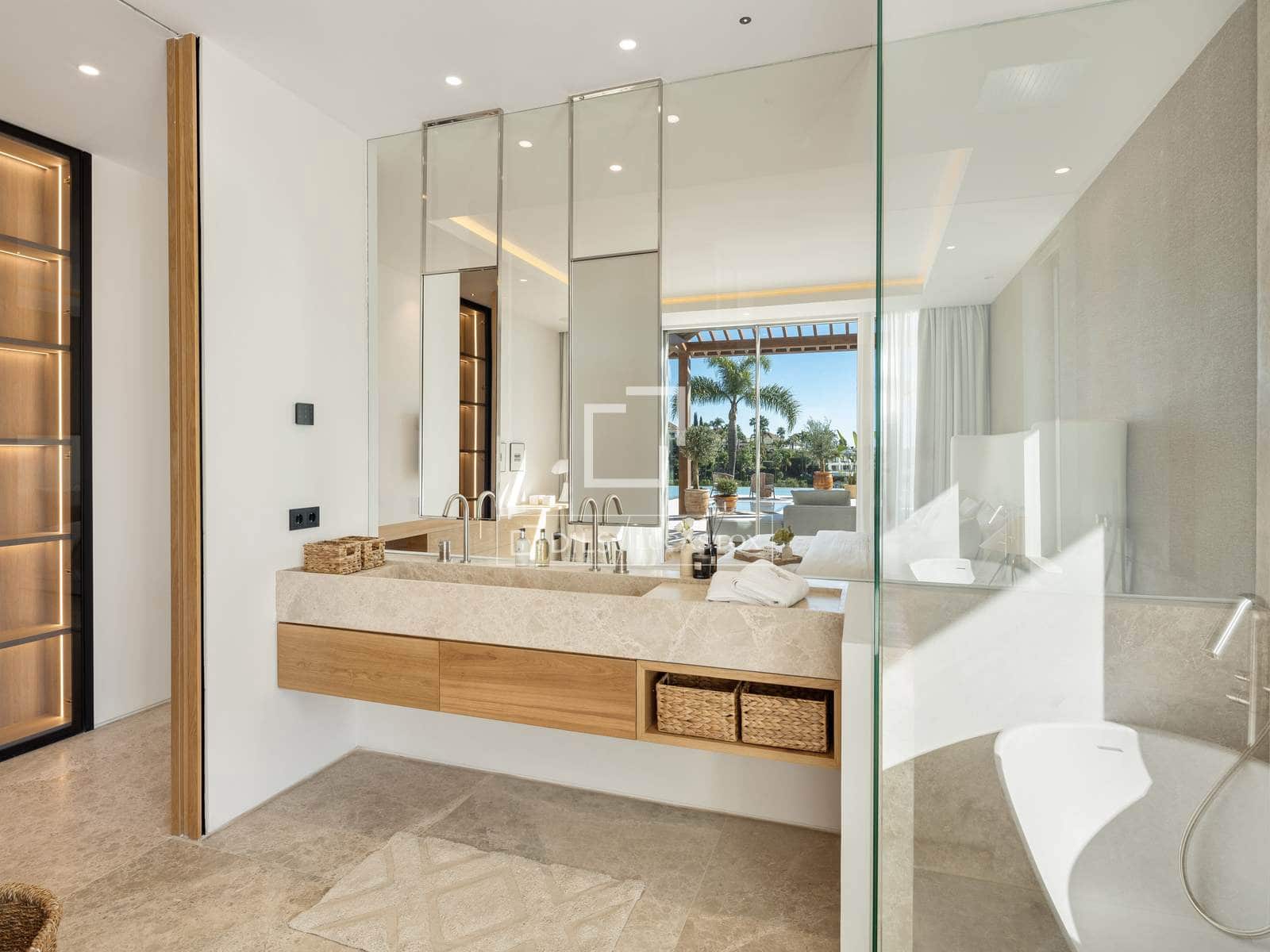 6 quarto Moradia para venda em Marbella - 8 995 000 € (Ref: 9914556)