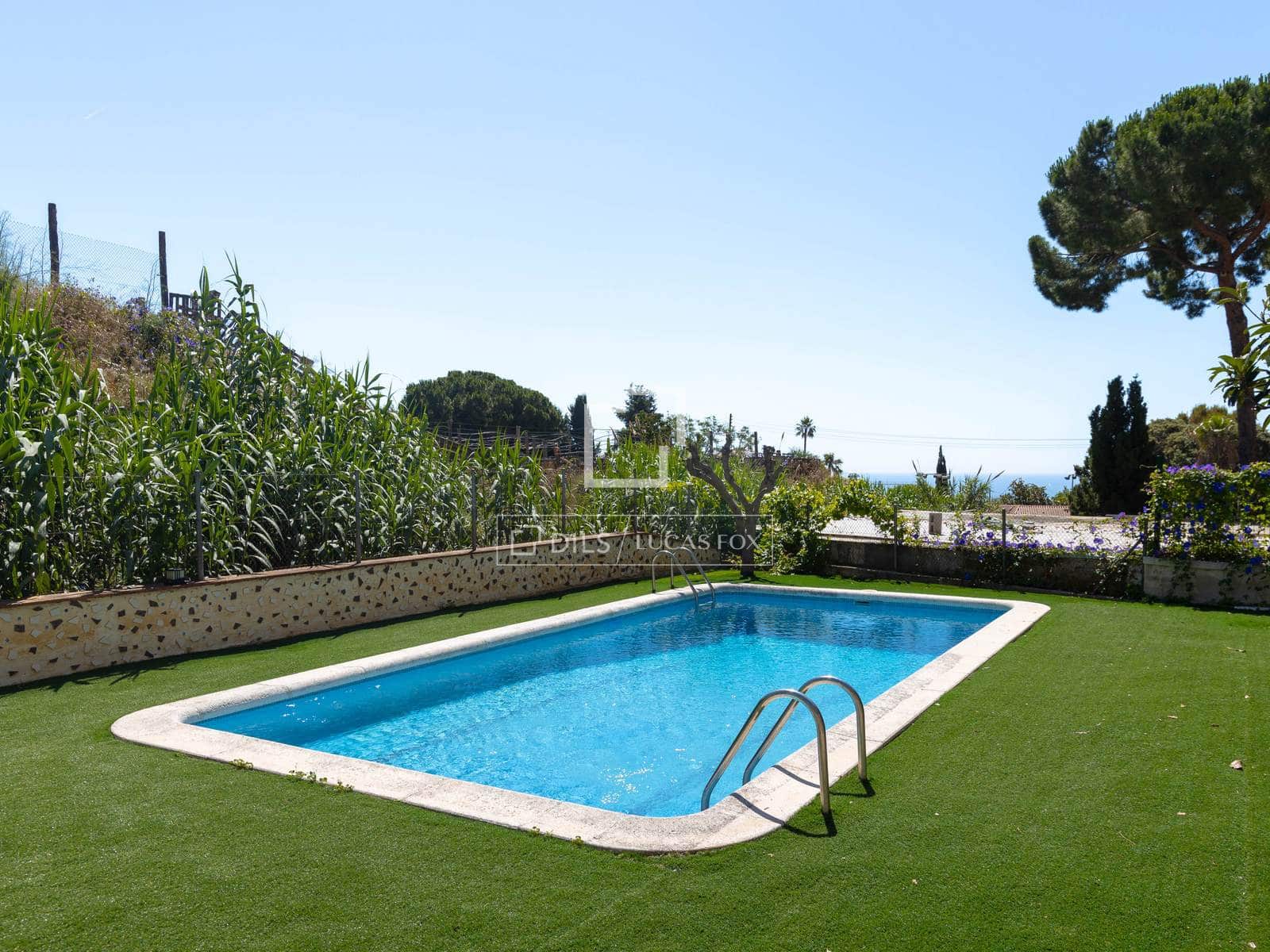 4 chambre Villa/Maison à vendre à Cabrils avec piscine garage - 745 000 € (Ref: 9914557)