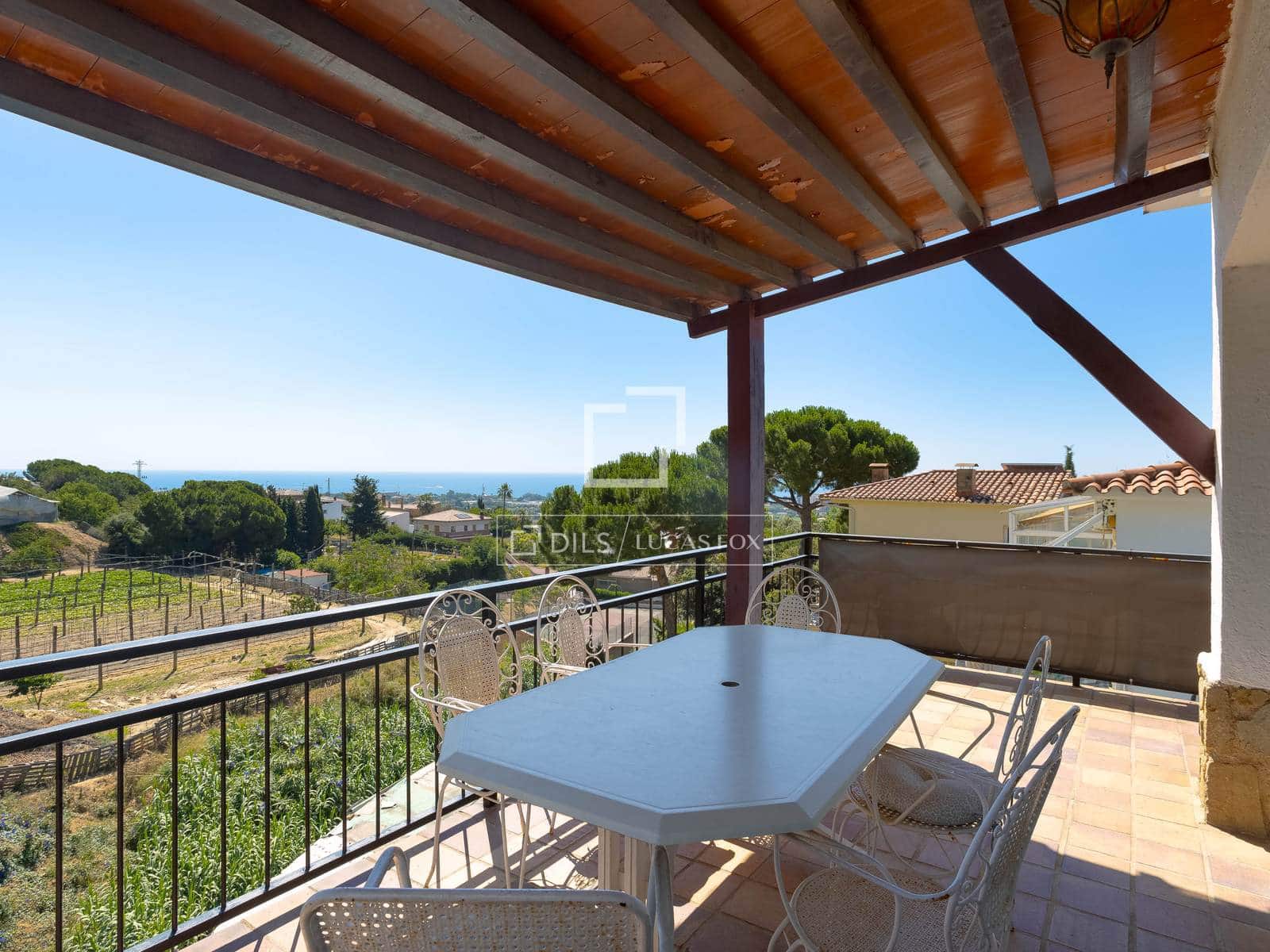 4 chambre Villa/Maison à vendre à Cabrils avec piscine garage - 745 000 € (Ref: 9914557)