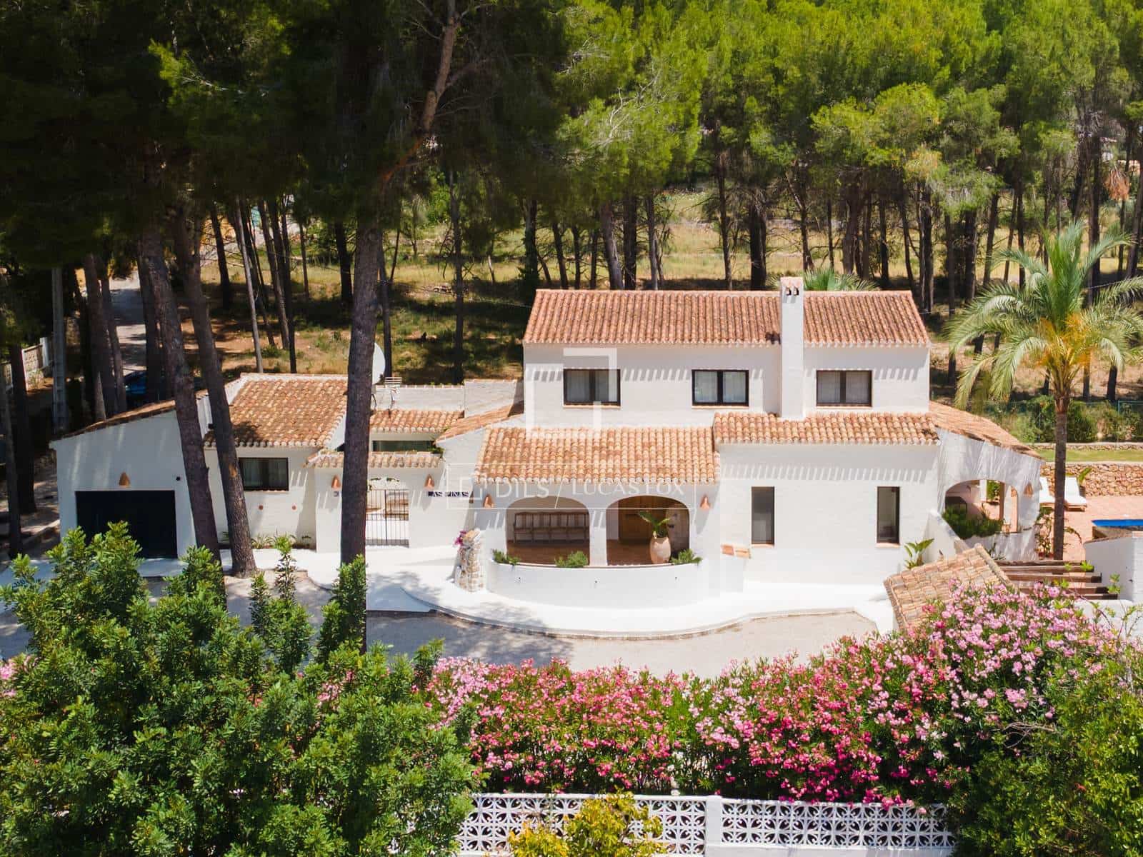 4 sypialnia Willa na sprzedaż w Javea / Xabia z basenem garażem - 1 550 000 € (Ref: 9914796)
