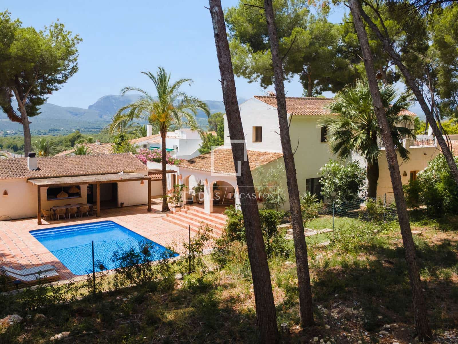 4 sypialnia Willa na sprzedaż w Javea / Xabia z basenem garażem - 1 550 000 € (Ref: 9914796)