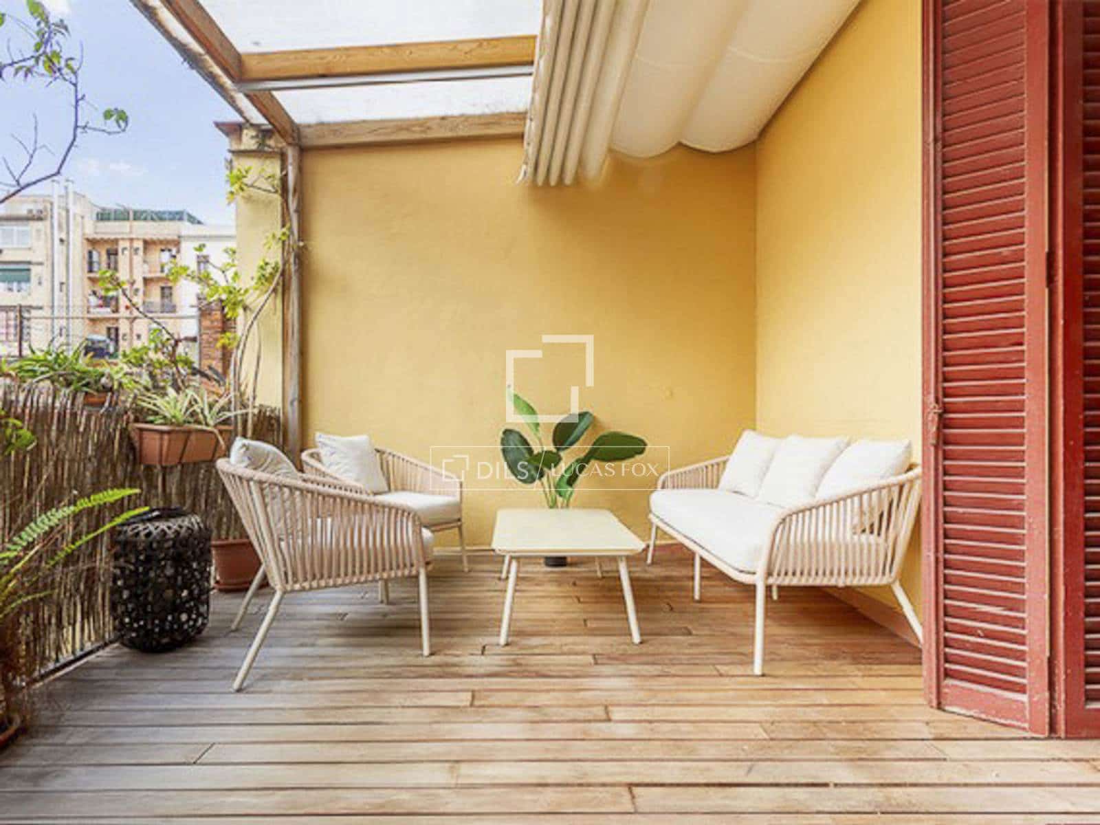 2 bedroom Apartment for sale in Barcelona city - € 615,000 (Ref: 9914916)