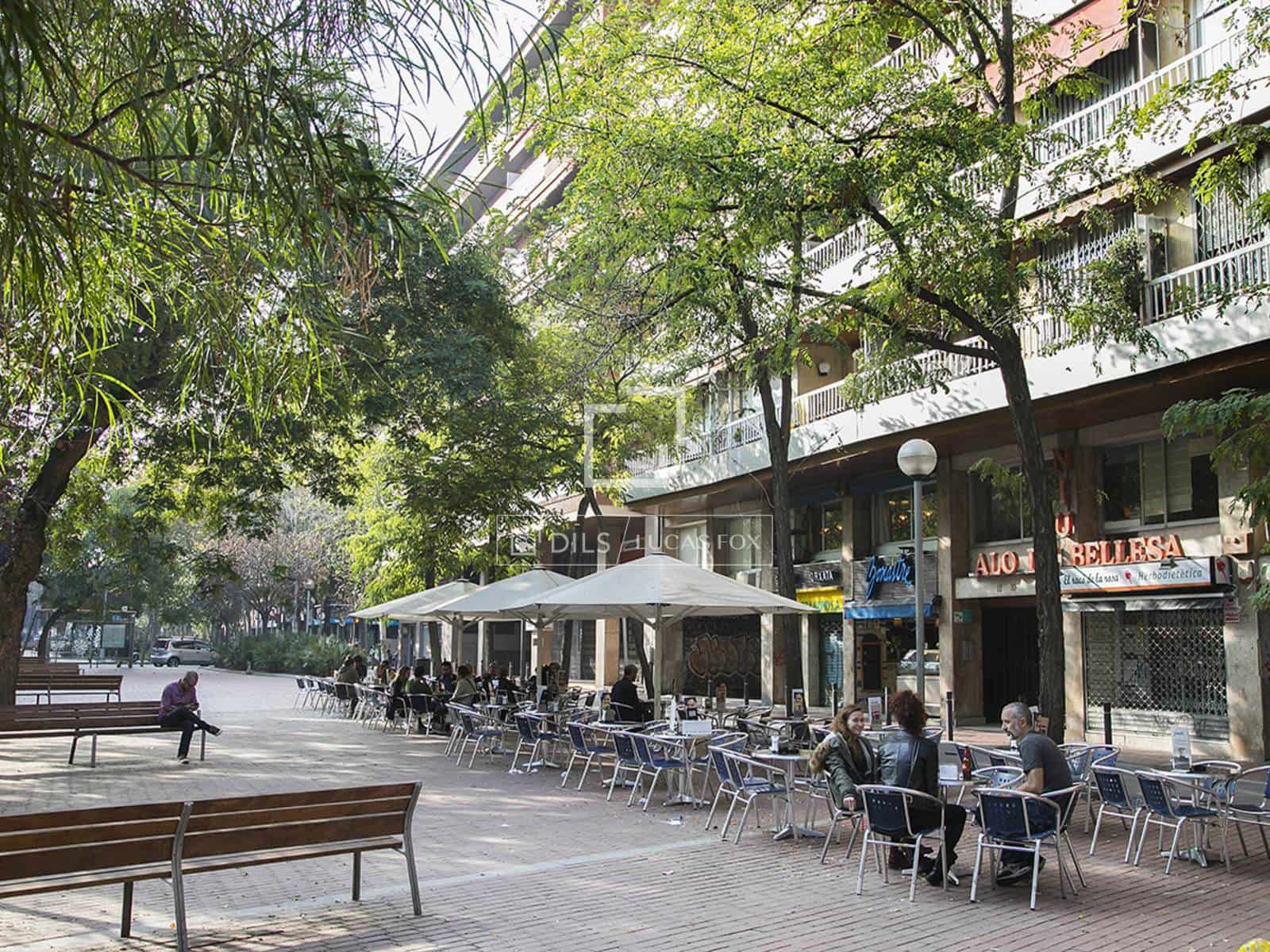 2 bedroom Apartment for sale in Barcelona city - € 615,000 (Ref: 9914916)