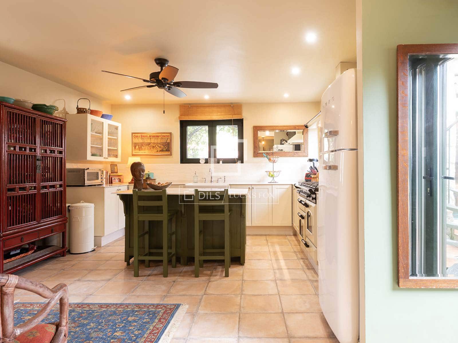 1 bedroom Villa for sale in A Guarda with garage - € 295,000 (Ref: 9914917)